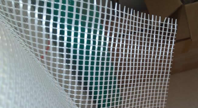 Latex Coated White Color 4x4 Fiberglass Mesh for Plaste 